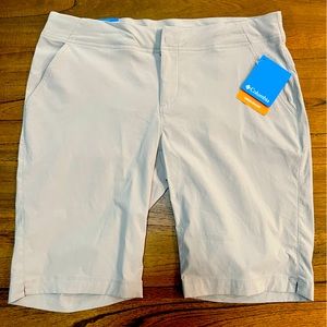 Columbia Size 10 Active Fit Shorts